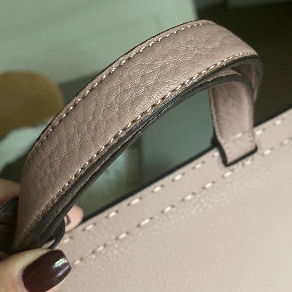 Gucci Marmont GG 2 way Pink/tan Satchel with Gold Accent - Picture 11 of 17